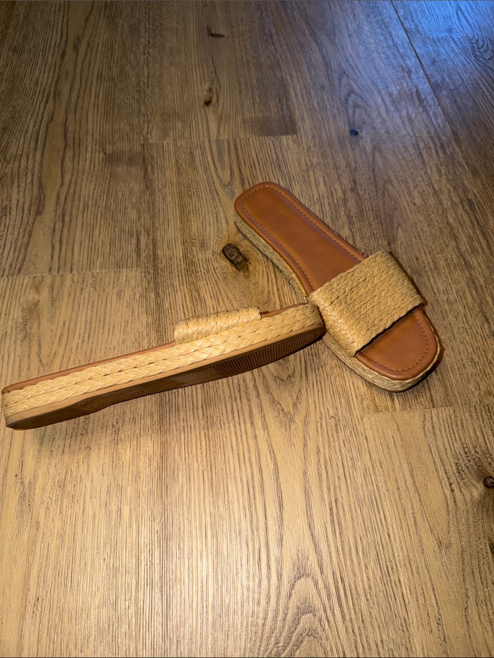 Women's Tan natural straw Woven Slide Sandals